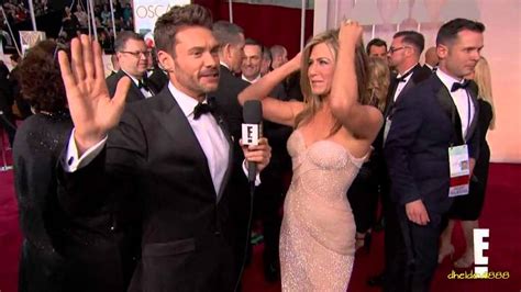 jennifer aniston booty|Reese Witherspoon Grabs Jennifer Aniston's Butt at at 2015 Oscars!.